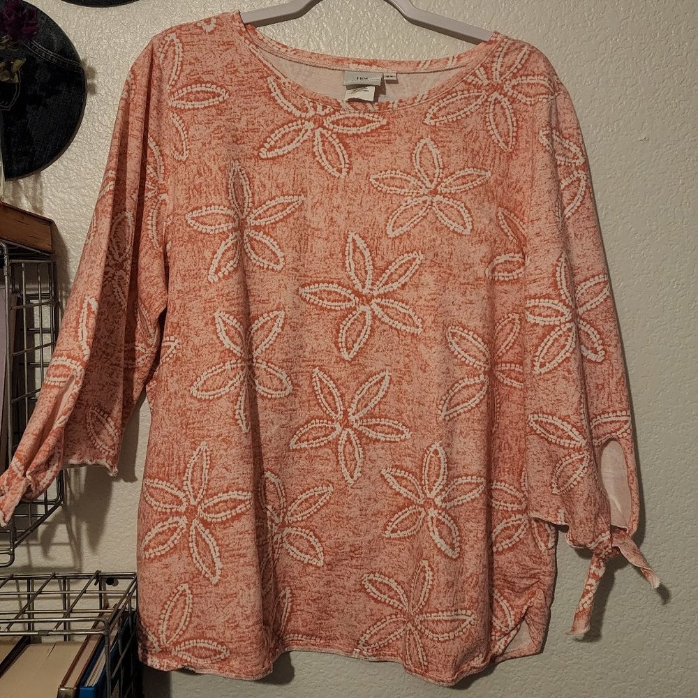 Hot Cotton 2X 3/4 Sleeve Floral Blouse